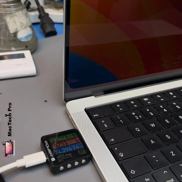 MacBook M4 battery replacement Dubai — MacTech Pro certified technician